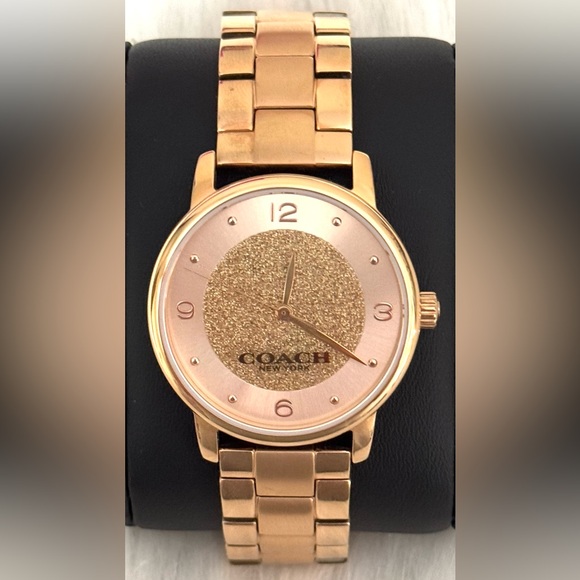 Coach Ladies Grand Quartz Bracelet Watch Rose Gold Steel 36mm 6.25” Wrist EUC - Picture 2 of 15